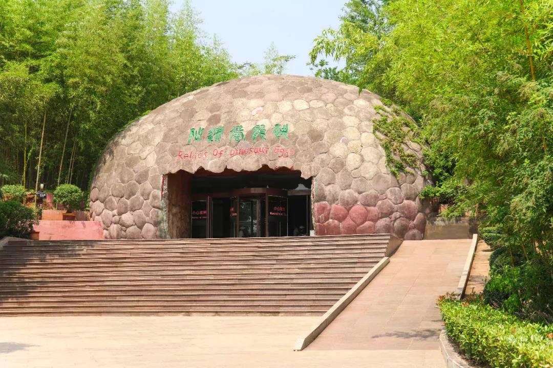 西峡恐龙遗迹园 西峡恐龙遗迹园