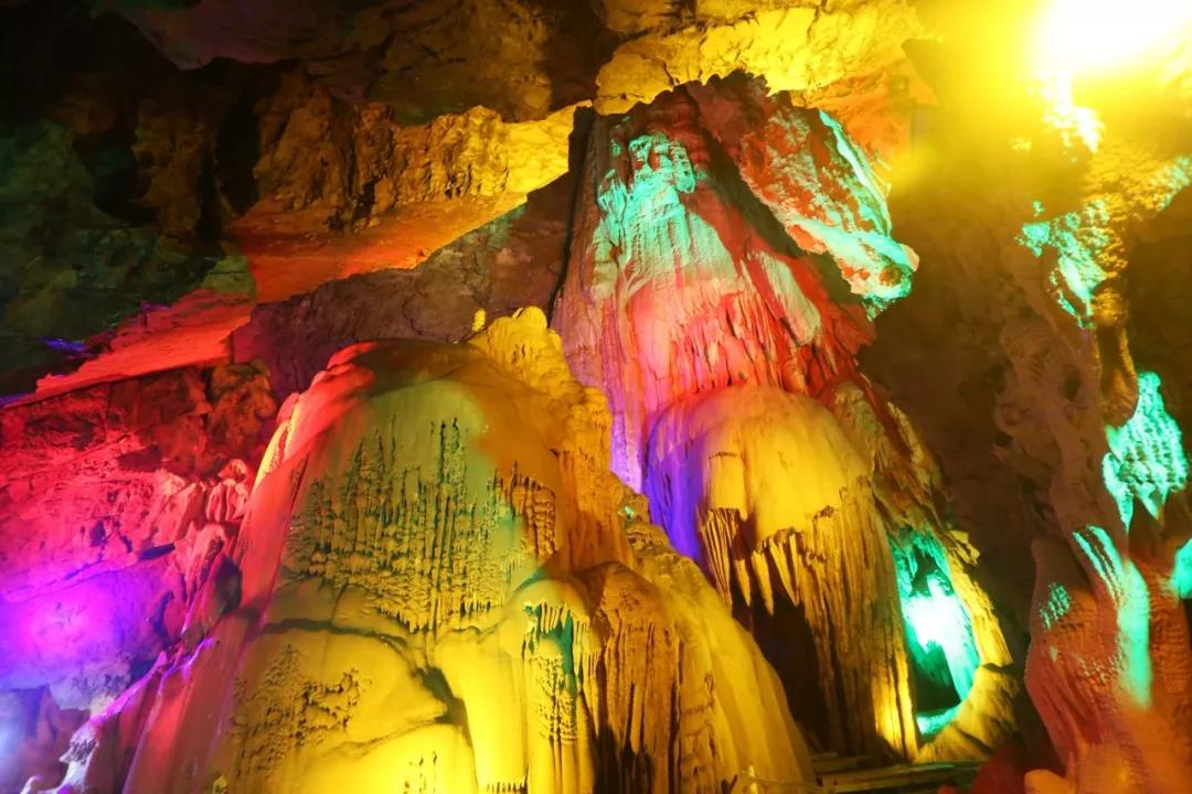 贵州九仙旅游景区 贵州九仙旅游景区