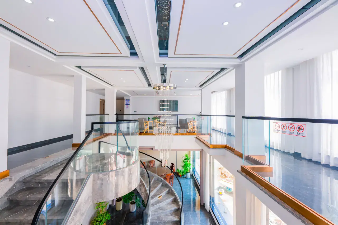 /uploads/image/2025/10/31/284da66aa933793331bab00db82904d9.png 2.webp.png