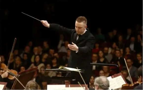 /uploads/image/2025/11/01/2ad500a7cfcf6ca4f9ae149bc4af18ce.png 图片.png