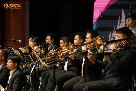 /uploads/image/2025/11/03/b64b8d729f4a07addc3fbadd35f7abf6.png 图片.png