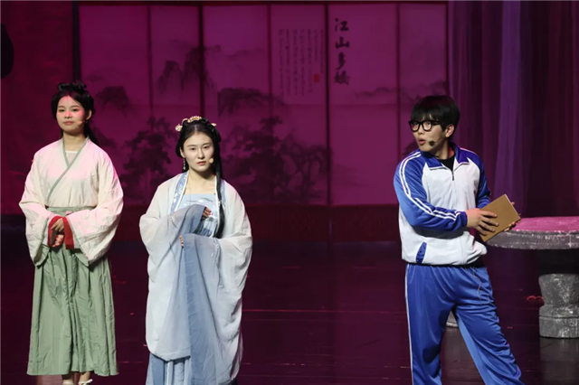 /uploads/image/2025/11/10/16a5b33e6c133592521dadce577de4ef.png c51f382c16d7d989b5864fc8a693e0d0.png