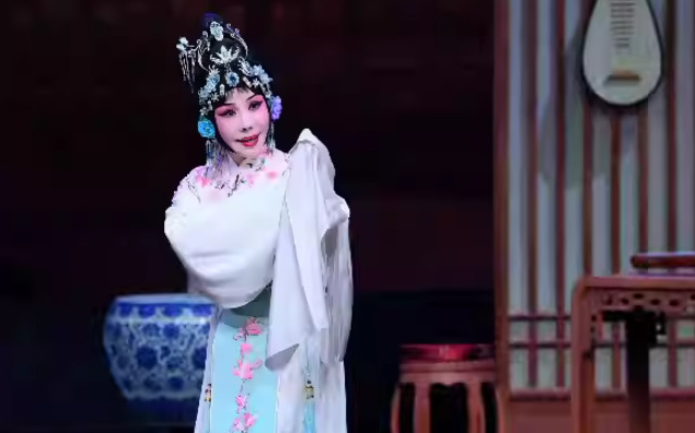 京剧《珠帘秀》天津站