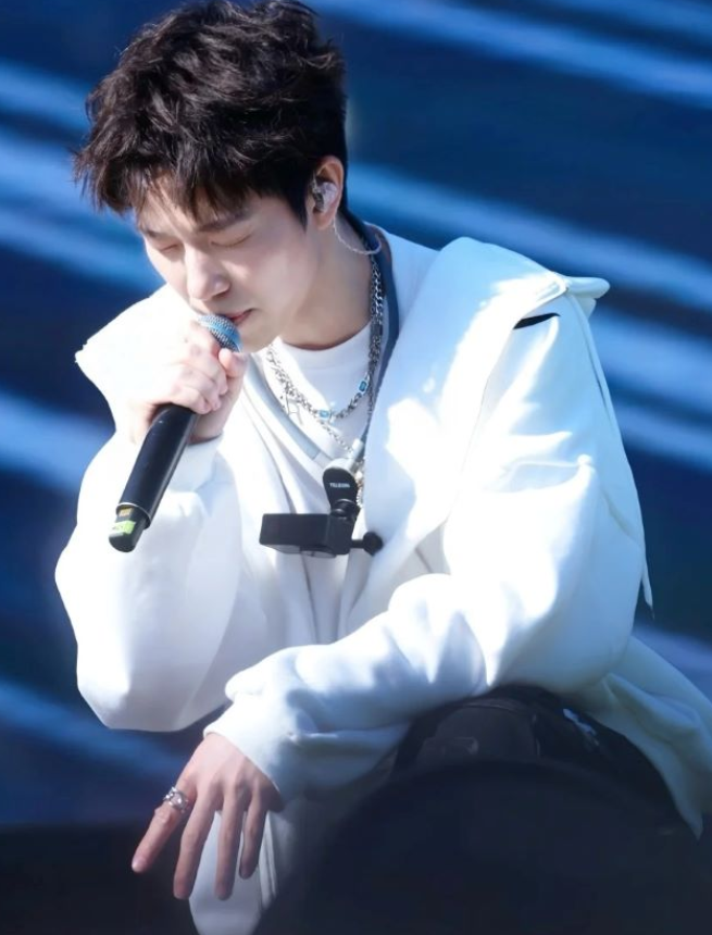 /uploads/image/2025/11/12/02cea459e2e6a88c42473a307e42a55a.png 图片.png