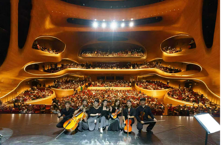 /uploads/image/2025/11/18/da6a680972aa63bb23f77fcb763dad2f.png 图片.png