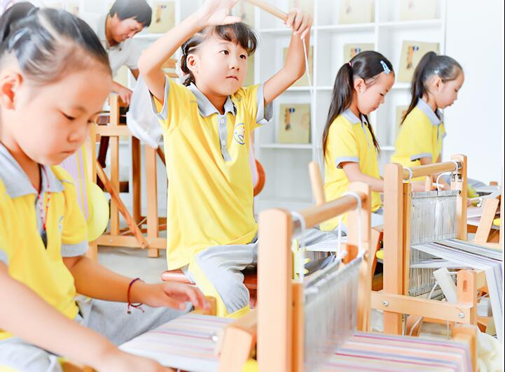 成都锦门蚕宝自然王国