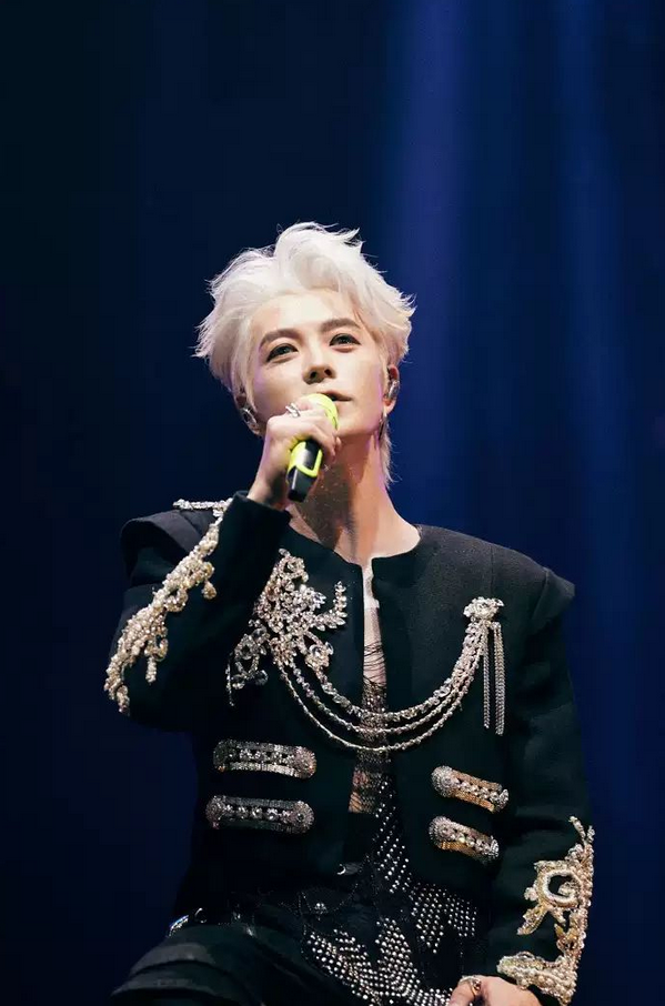 王栎鑫成都演唱会 王栎鑫成都演唱会