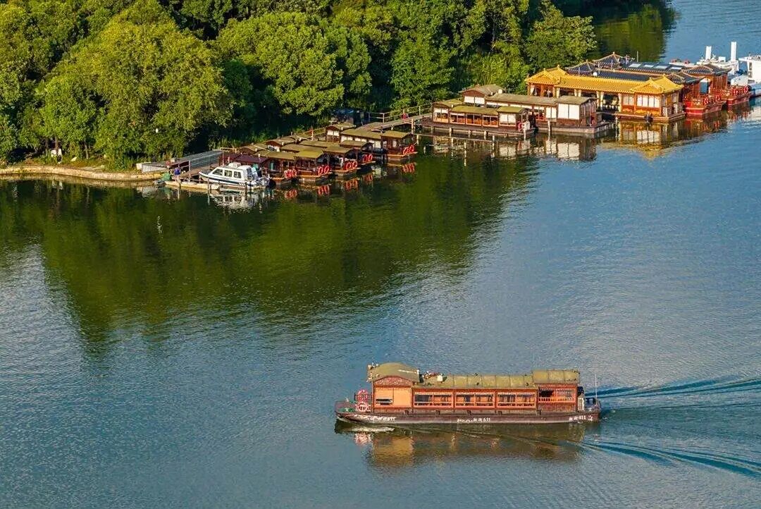 杭州湘湖游船