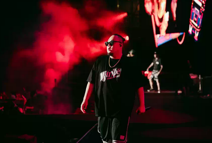 顽童mj116重庆演唱会