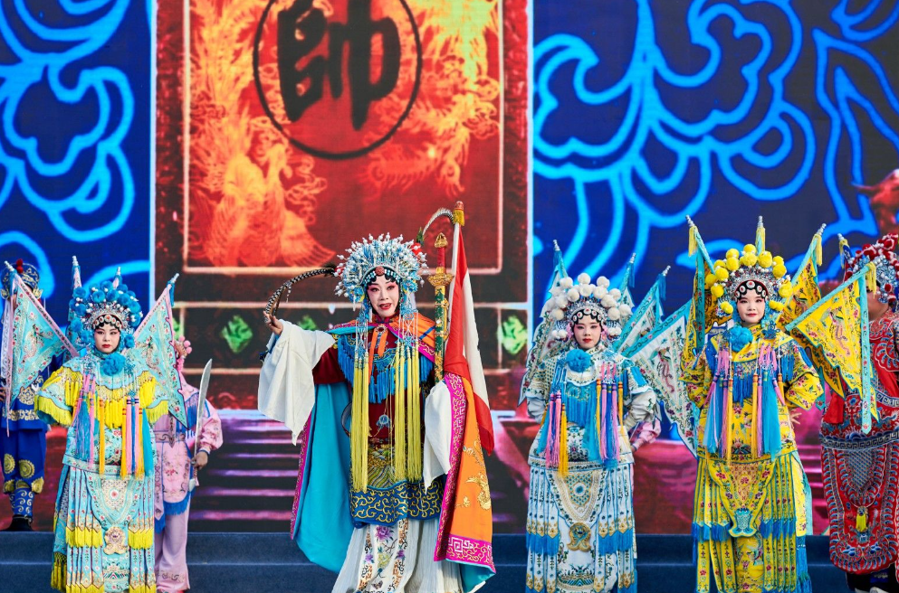 梨園穆桂英.png 梨園穆桂英.png