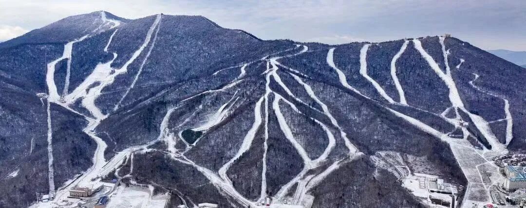 新亚布力滑雪场