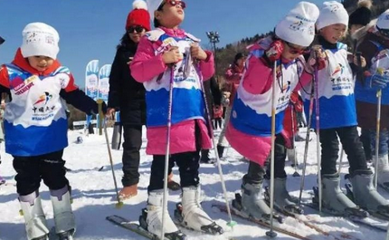 九顶塔滑雪场 九顶塔滑雪场