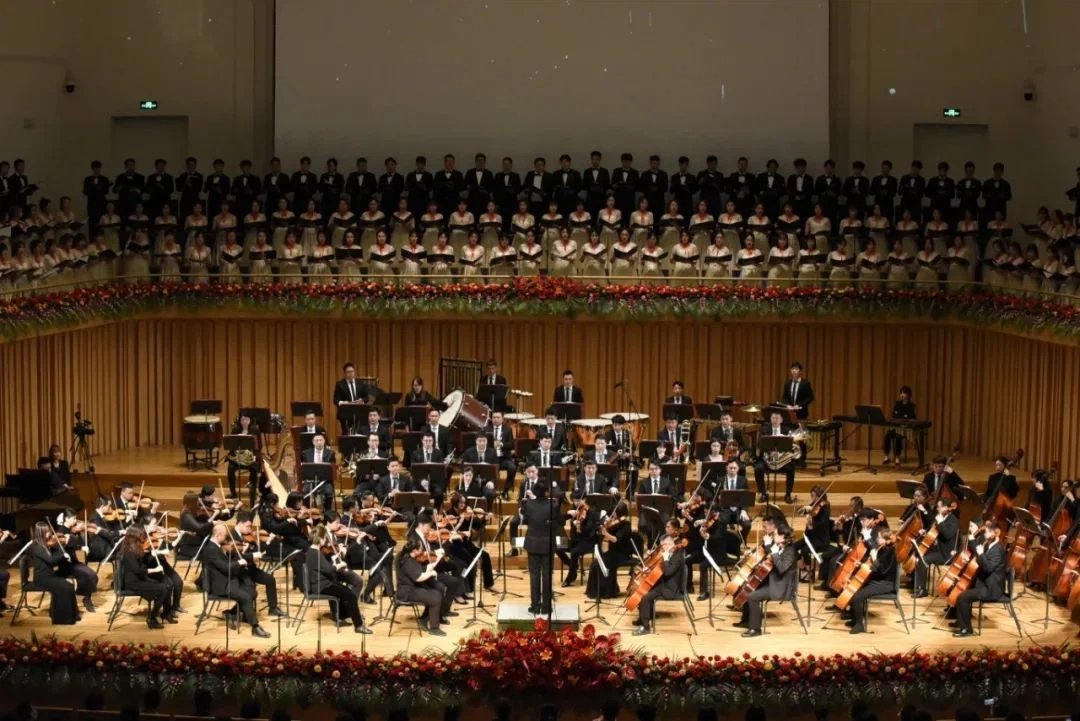 成都城市音乐厅交响乐团跨年音乐会3.jpg 成都城市音乐厅交响乐团跨年音乐会3.jpg