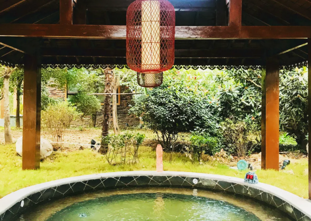 鄢陵金雨玫瑰温泉