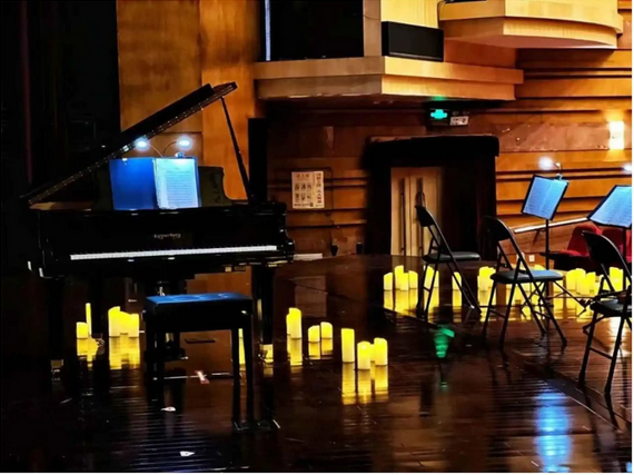 《梁祝》《卡农》世界名曲烛光音乐会厦门站