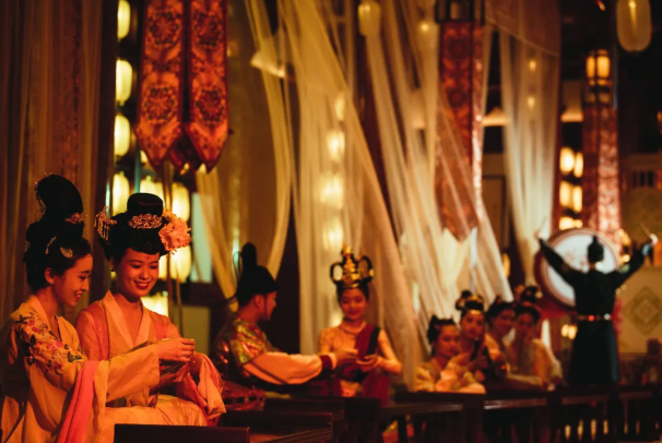 《唐宫乐宴》大型沉浸式实景演出