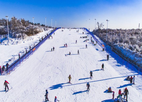 长春天定山滑雪场