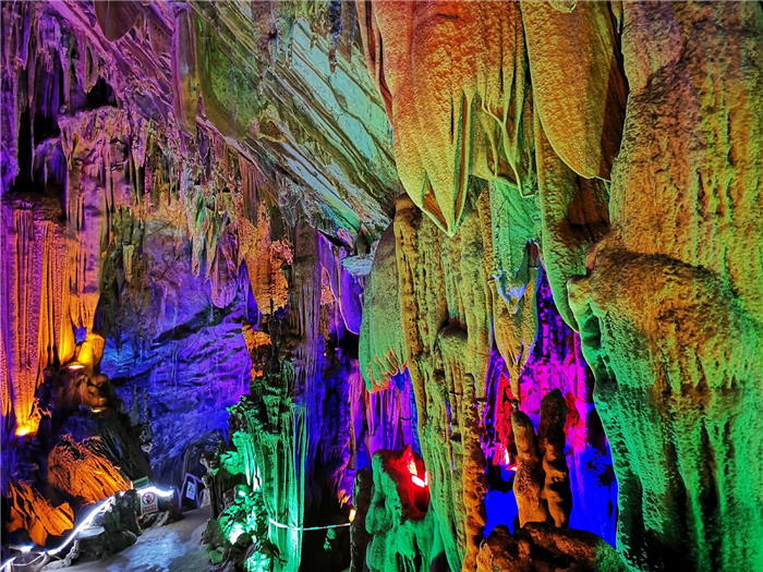 玉林鹿峰山风景区