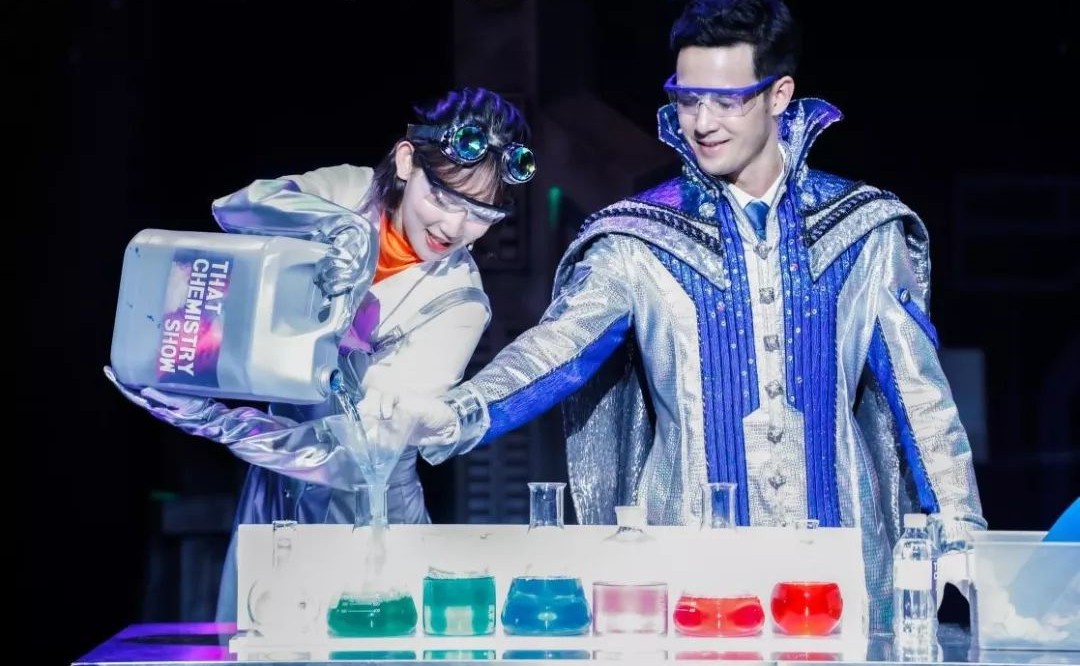科學(xué)劇《化學(xué)秀》中文版蘇州站(時(shí)間+地點(diǎn)+門票訂票)