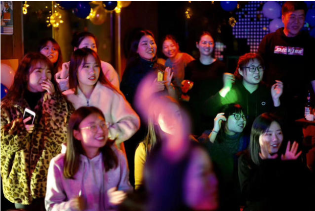 郑州星歌手演唱会 郑州星歌手演唱会