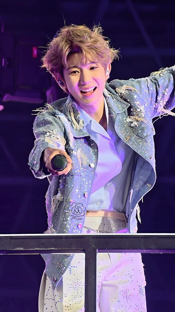 1040g008321mbdhmtmu005p2oa9pahfmlmpjv6p8.jpg